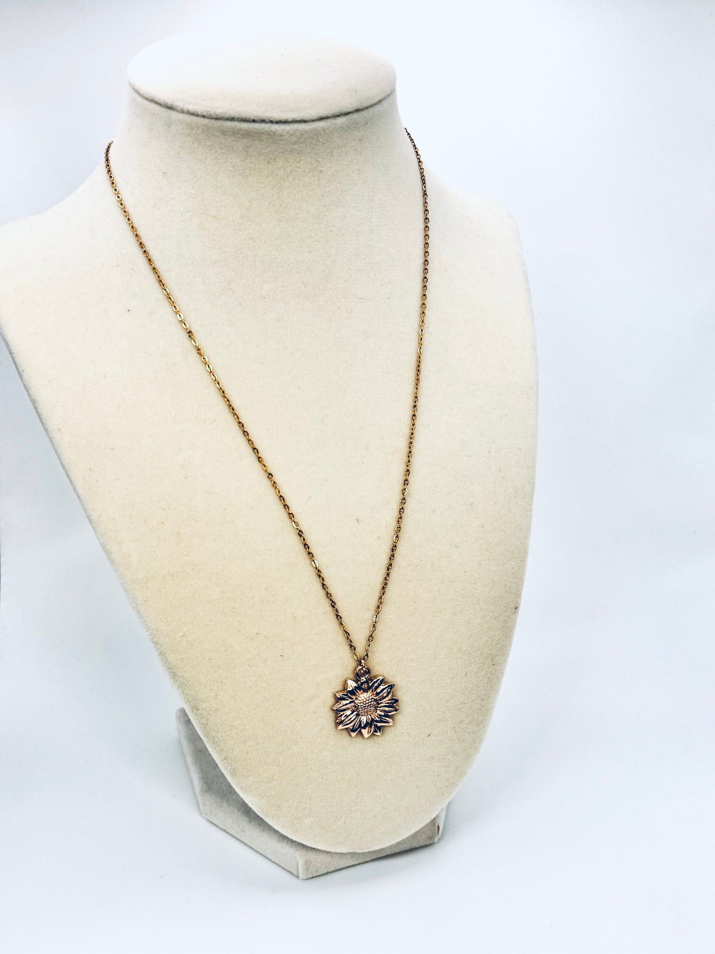 Golden Bloom Necklace