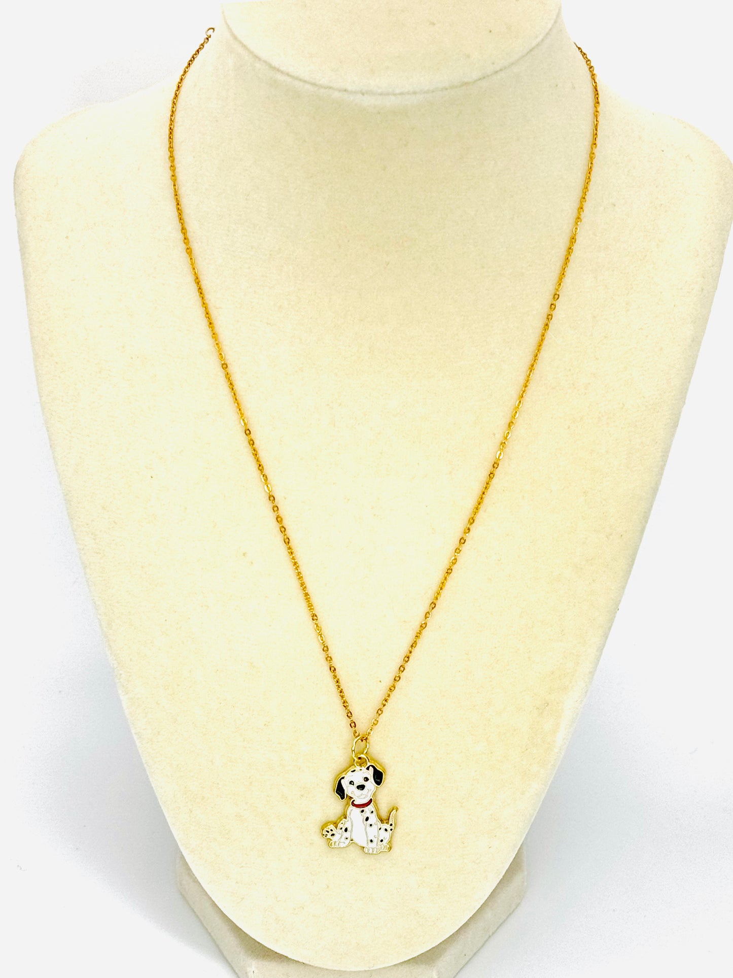 Spots of Elegance Necklace